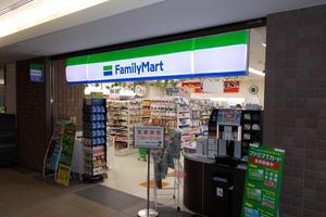 H30.6.20familymart.JPG