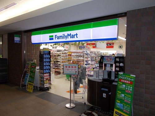 H30.6.20familymart.JPG